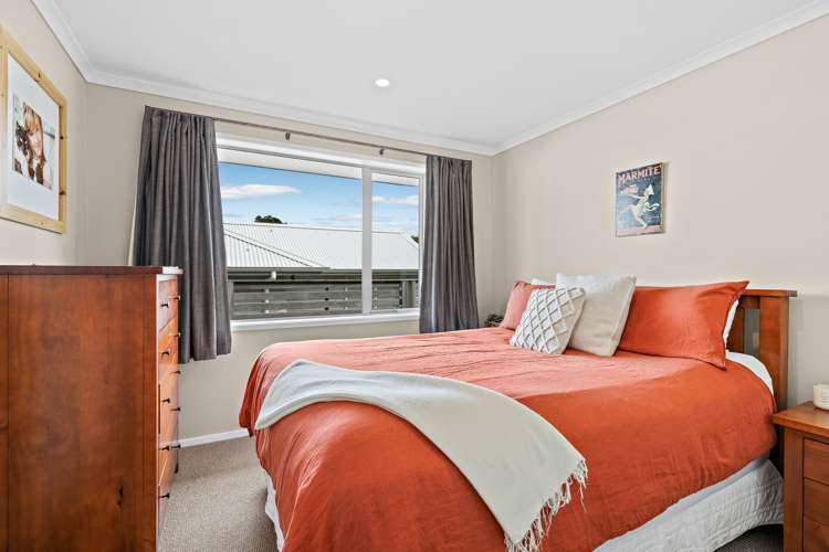 7 Laly Haddon Place Matakana_17