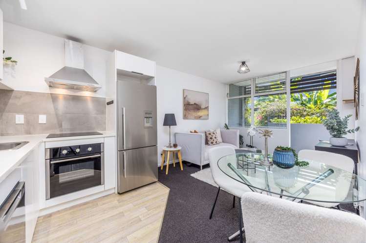 3/9 Don Croot Street_0