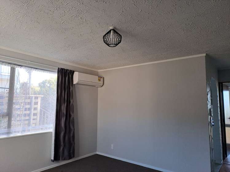 67a Thurleigh Grove Karori_5