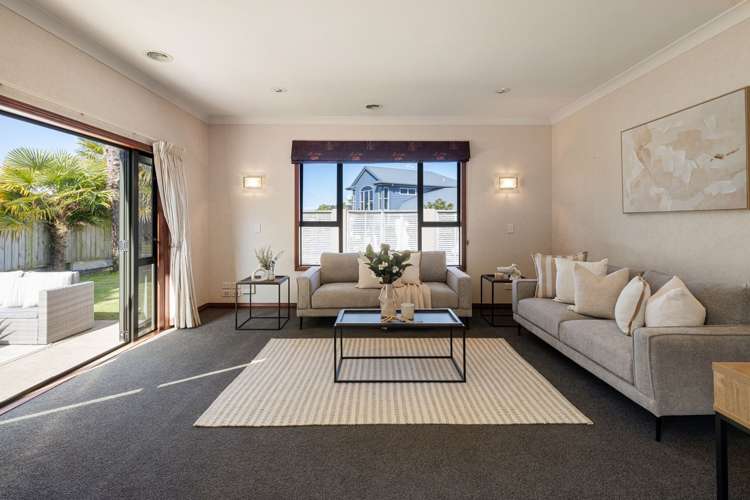 6 Merlin Close Huntington_16