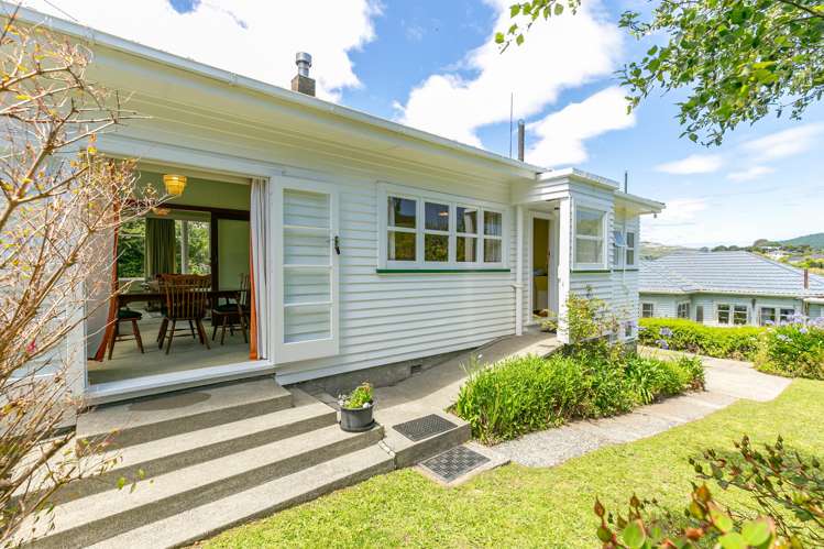 12 Roy Street Tawa_3