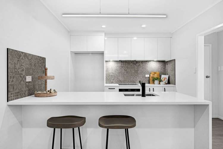 95 Te Atatu Road Te Atatu South_5