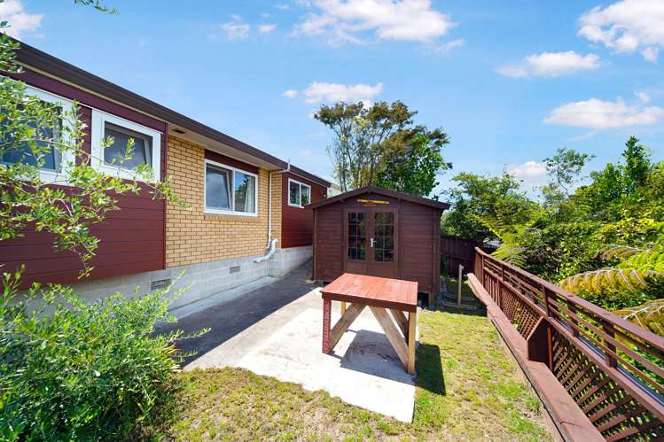 1/13 Tirimoana Road Te Atatu South_16