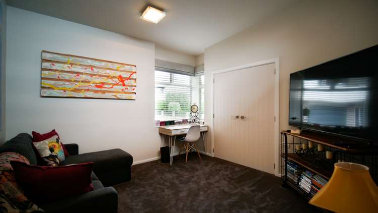 90 Harbour Drive Otumoetai_13