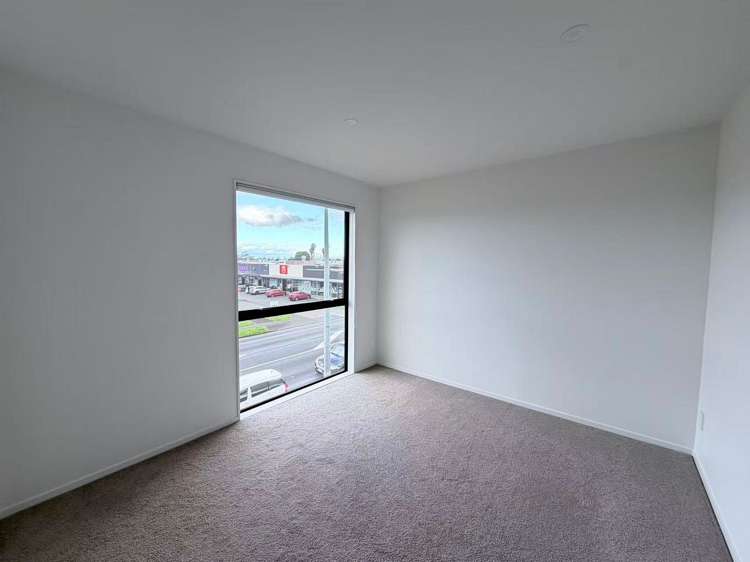 4/148 Lincoln Road Henderson_9