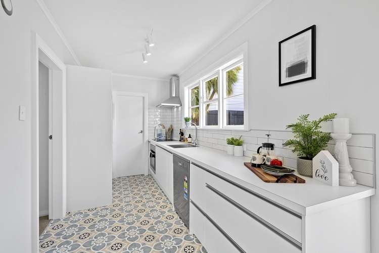 20 Emmett Street Newtown_15