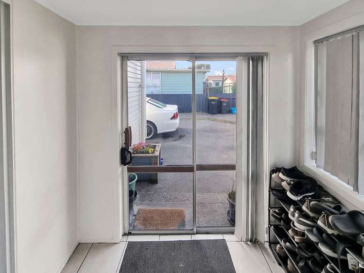 53 Doyle Street Blaketown_16