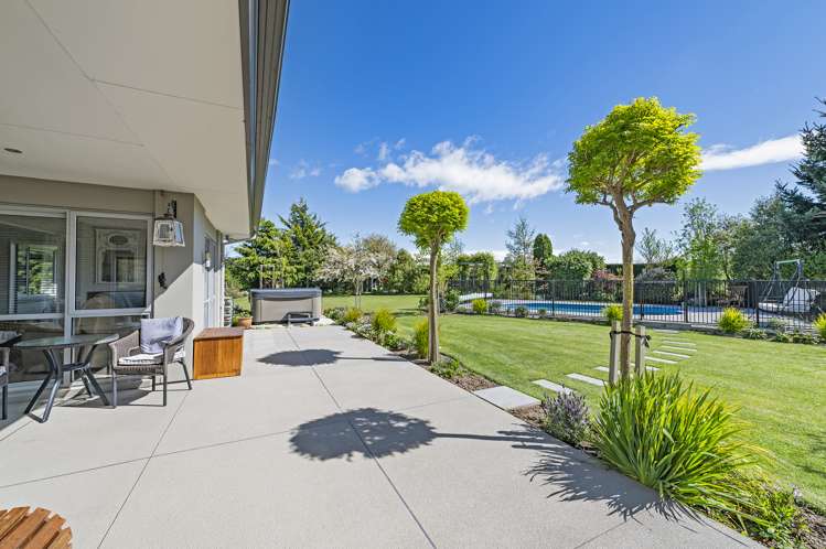 74 Stott Drive Darfield_1