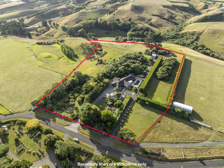 61 Puketutu Road Bombay_41