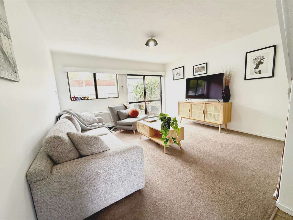 4/702 Grays Road_0