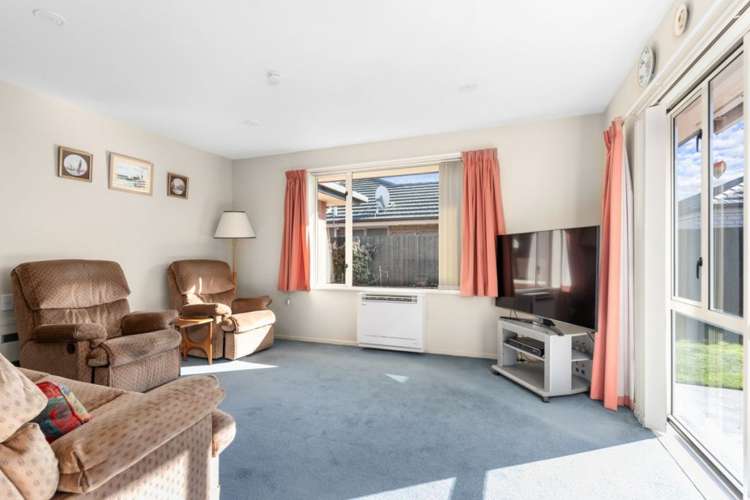 2 Bluebell Lane Woolston_5