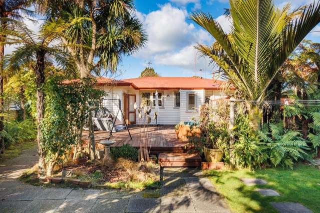 7 Erin Street Hokowhitu_1