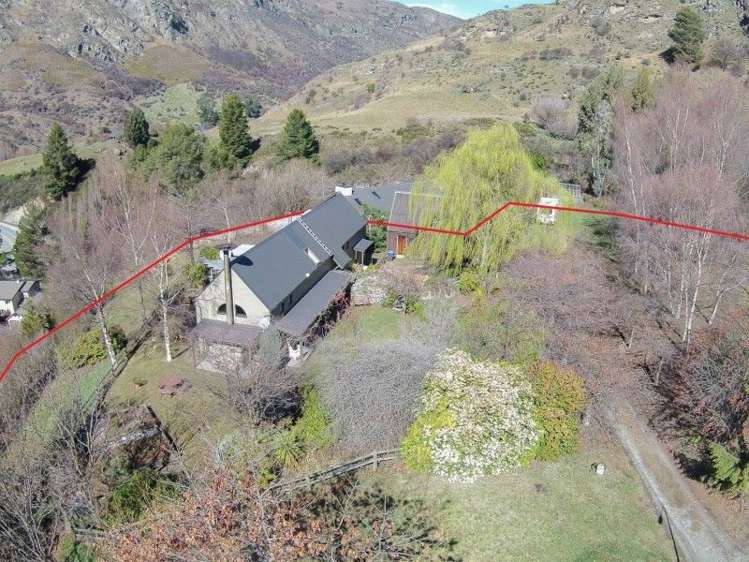 11 Arthurs Track Arthurs Point_2