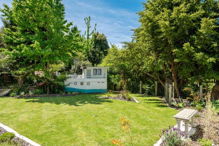 32 Main Road Havelock_17