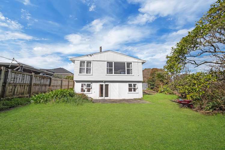 32 Barbary Avenue Kelston_25