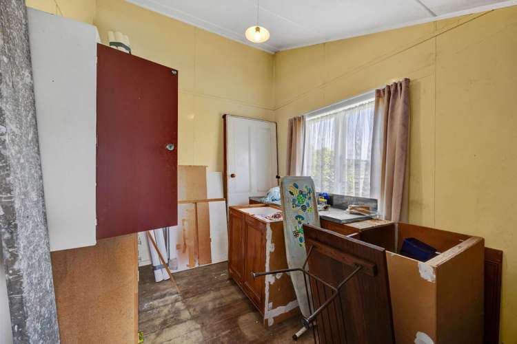 202 Egmont Street Patea_9