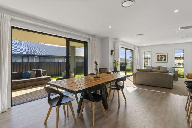 24 Maunganamu Drive Wharewaka_1