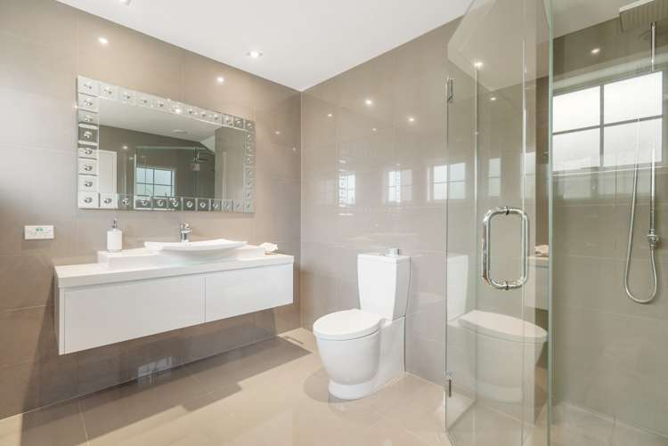 108 Frederick Street Hillsborough_13