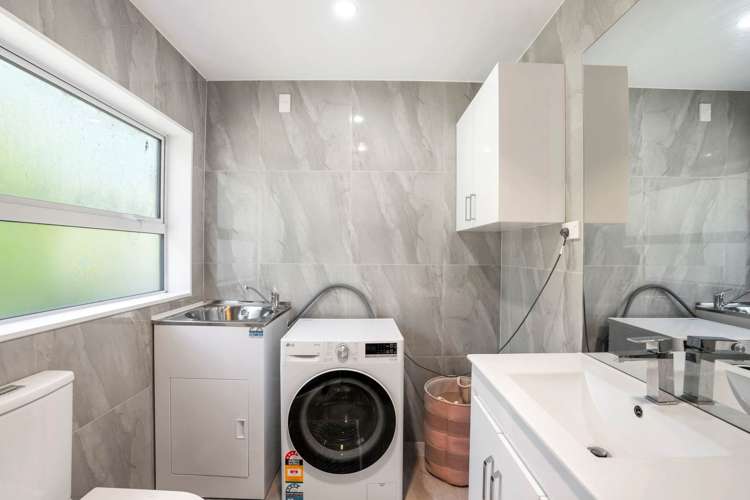 23a Derwent Crescent Titirangi_8