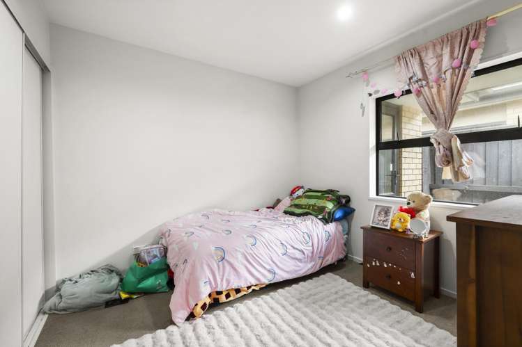 27 Philippe Avenue Yaldhurst_13