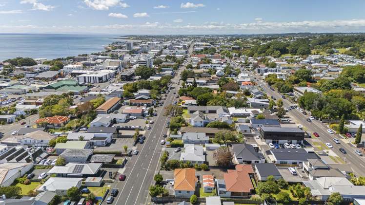 2/171 Powderham Street New Plymouth Central_18