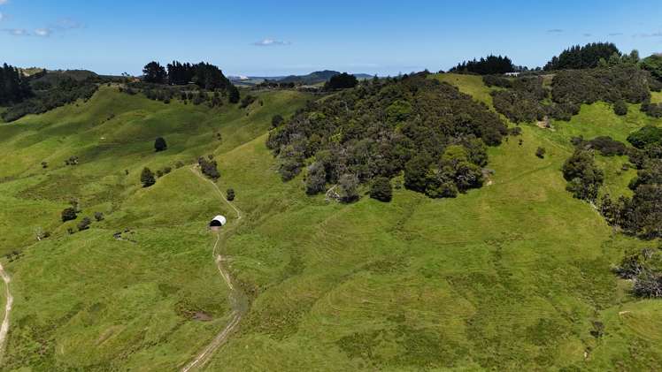 444 Wharekawa Road Oue_8