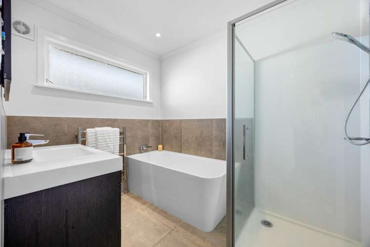 120 Ennis Avenue Pakuranga Heights_10