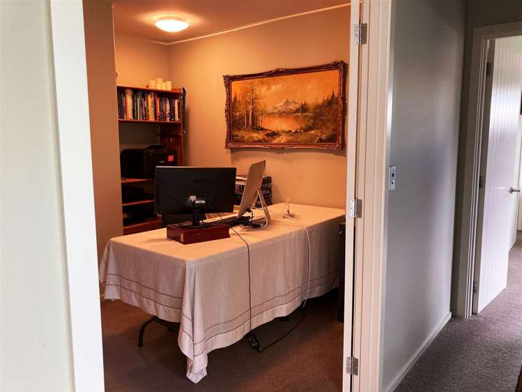 2 Elite Court Cromwell_11