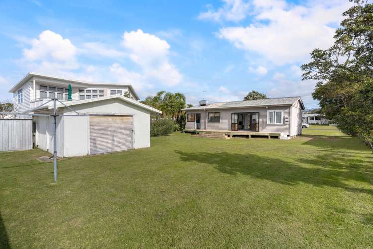 114 Sylvia Road Whangamata_15
