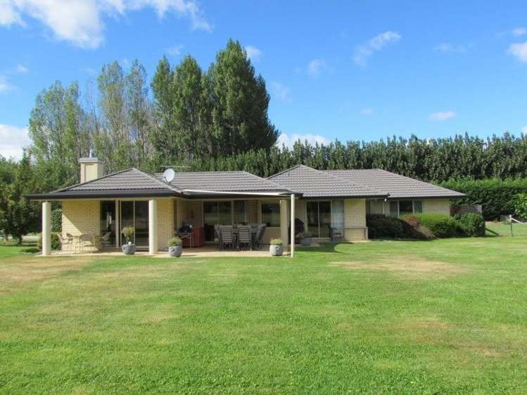 160 Airport Road Alexandra_0