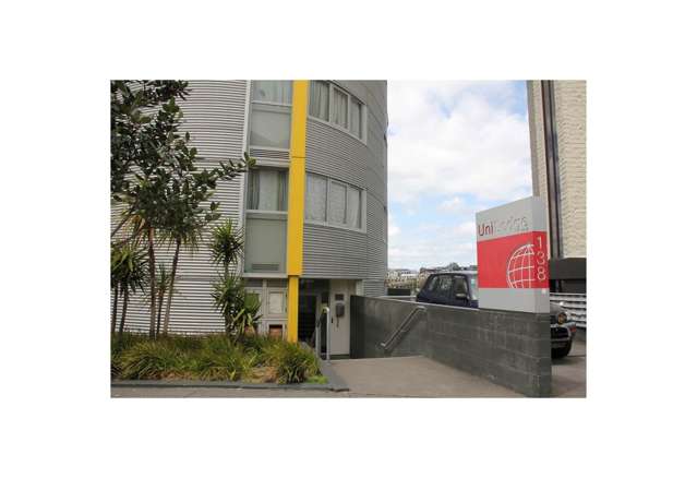 138 Anzac Avenue 10015_1