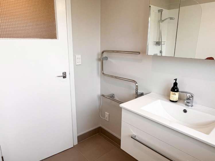 180 Centaurus Road St. Martins_13