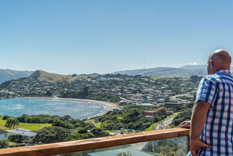 8c View Road Titahi Bay_9