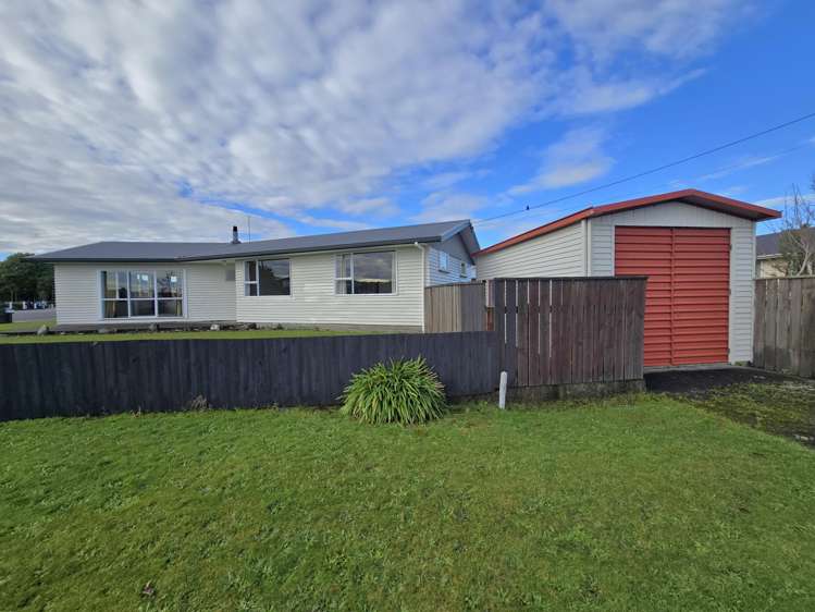 221 Park Street Hokitika_23