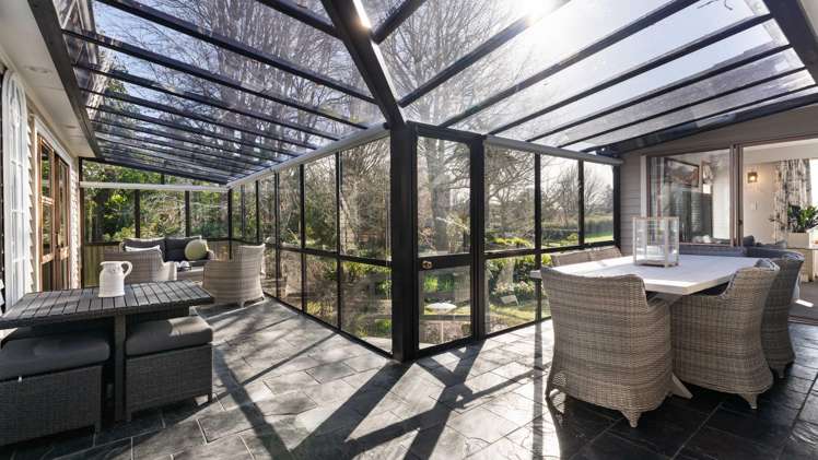 554 Kingseat Road Patumahoe_15