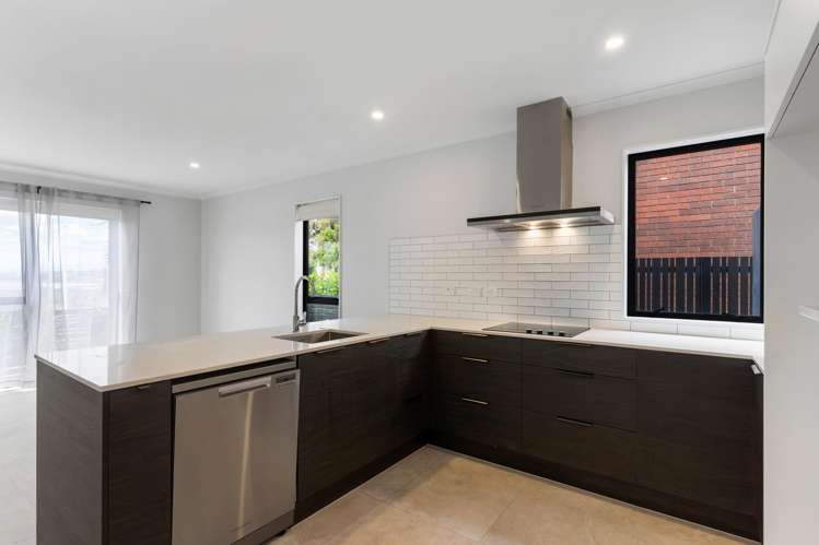 58 Clark Road Hobsonville_6