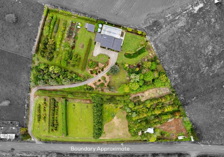 810 Upper Queen Street Pukekohe_33