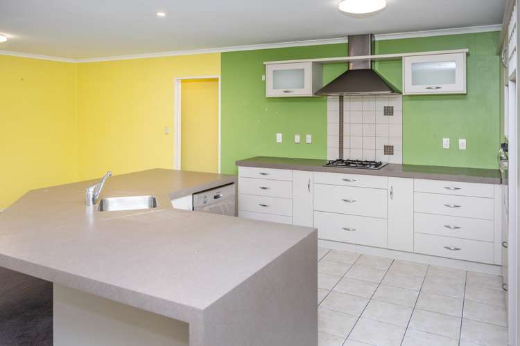 13 Thomas Road Huntington_5