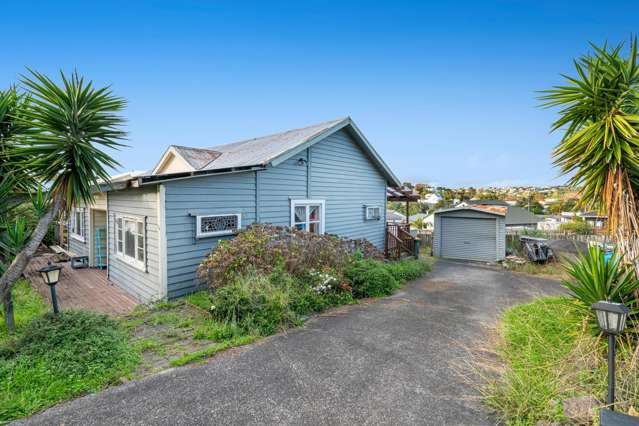 Priced to Sell Fast - Stanmore Bay Steal