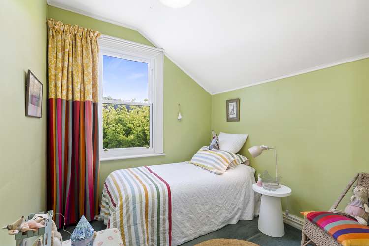 80 Nairn Street Mount Cook_16