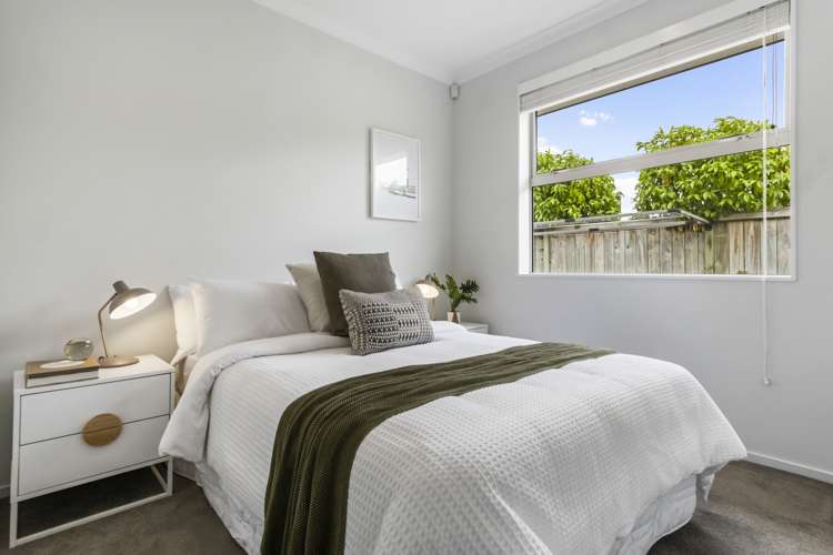 7 Pohutukawa Parade Riverhead_16