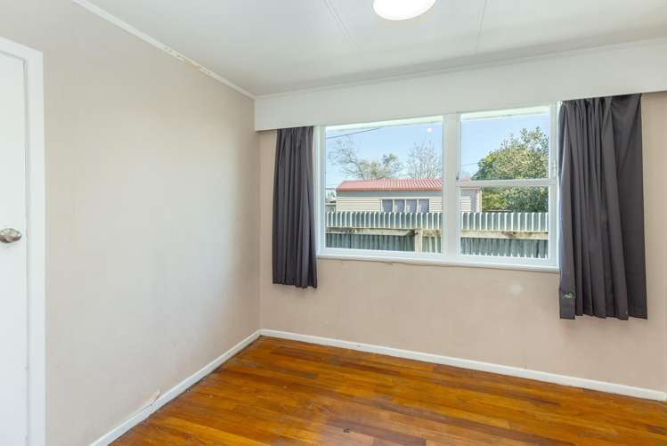 97 Cameron Crescent Masterton_12