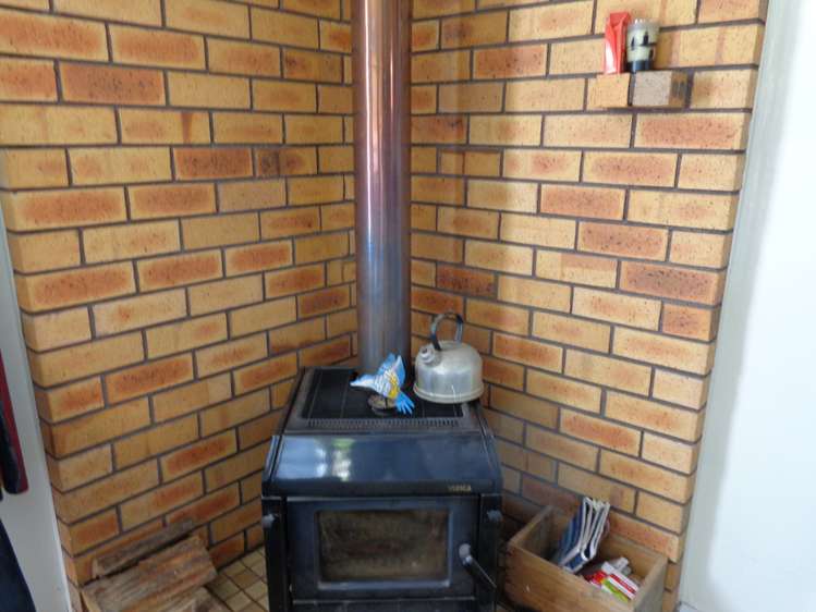 9 Branksea Street Kaitangata_10