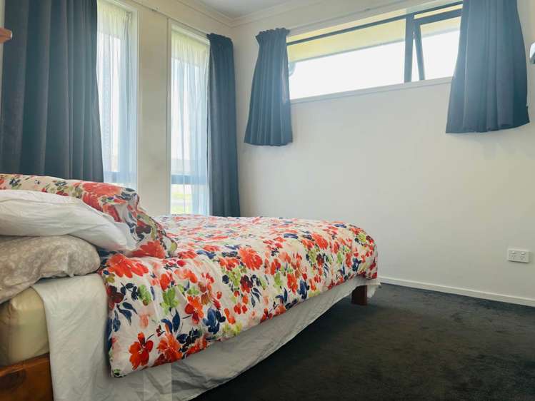 7 Captain Mitchell Drive Opaheke_10