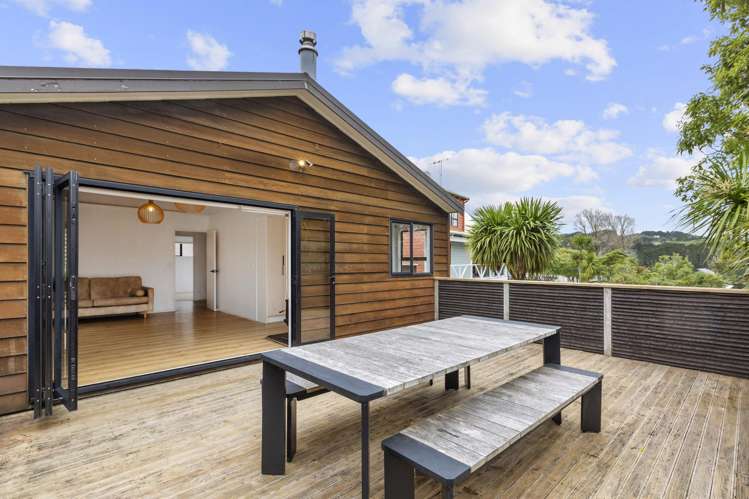 11 East Street Raglan_8