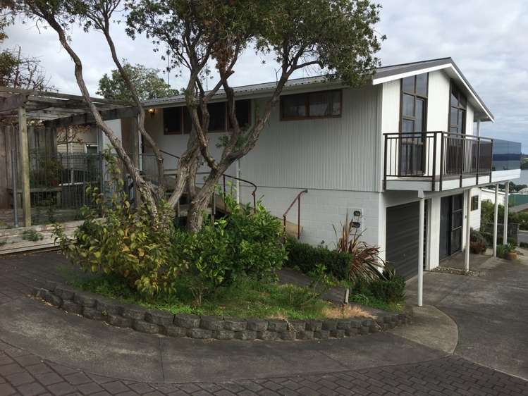953 Whangaparaoa Road Manly_1
