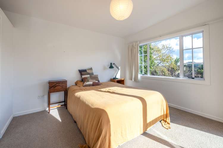 53 Whakarite Road Ostend_15