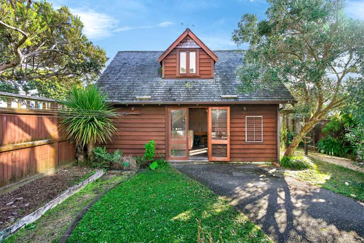 44 Oroua Street Eastbourne_27