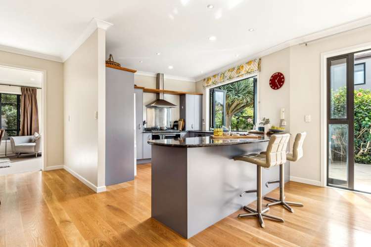 2/11 Kitirawa Road Remuera_10