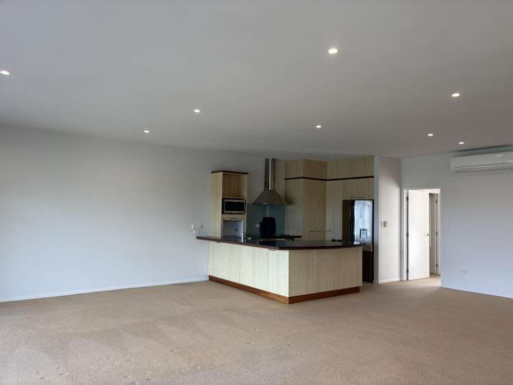 19/100 Customhouse Street 1052_4